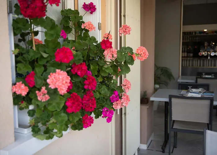 Logis Hotel Restaurant L\'Escapade