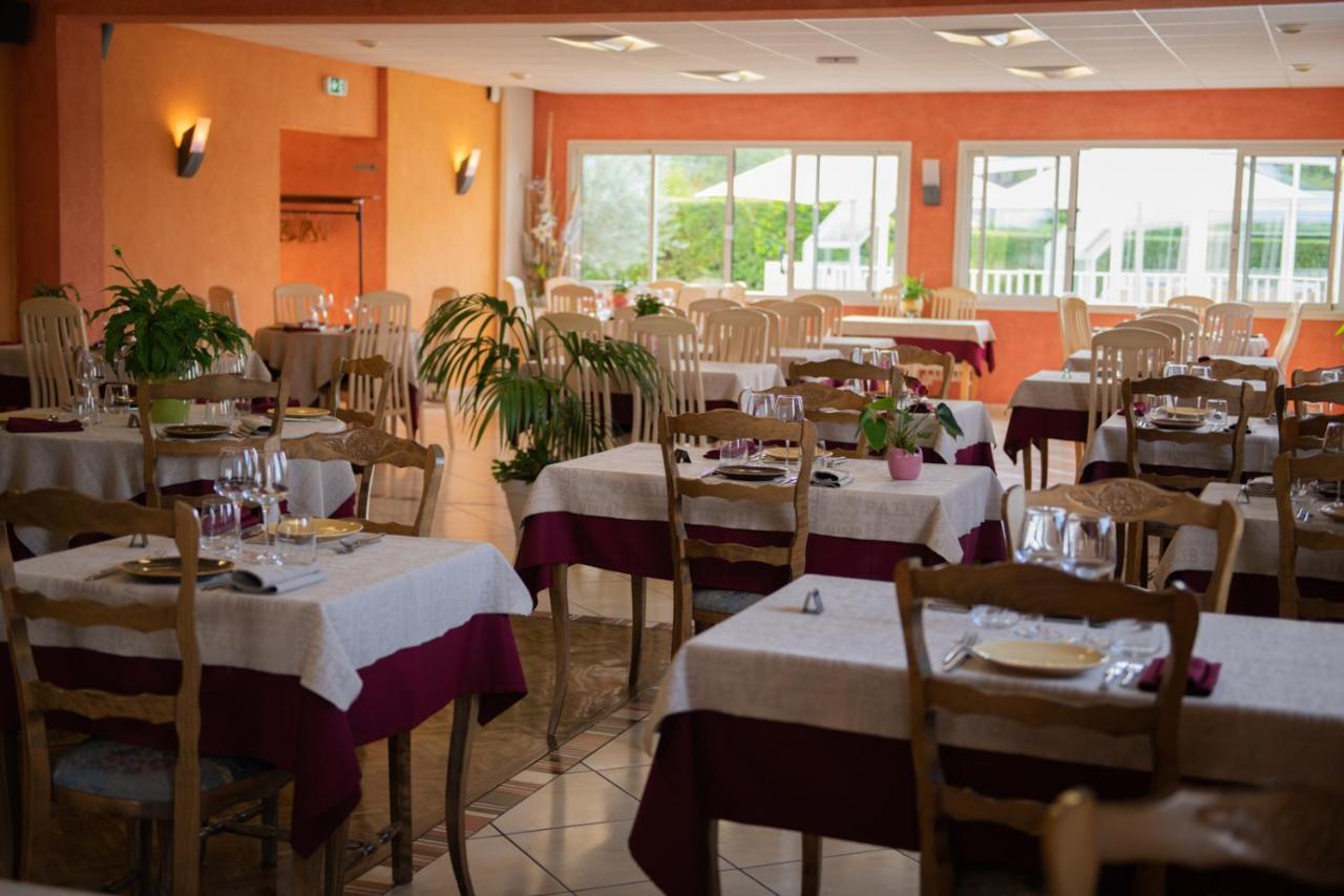 Logis Hotel Restaurant L'Escapade Hotel Le Pechereau