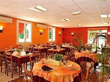 Logis Restaurant L'escapade 3* Le Pêchereau